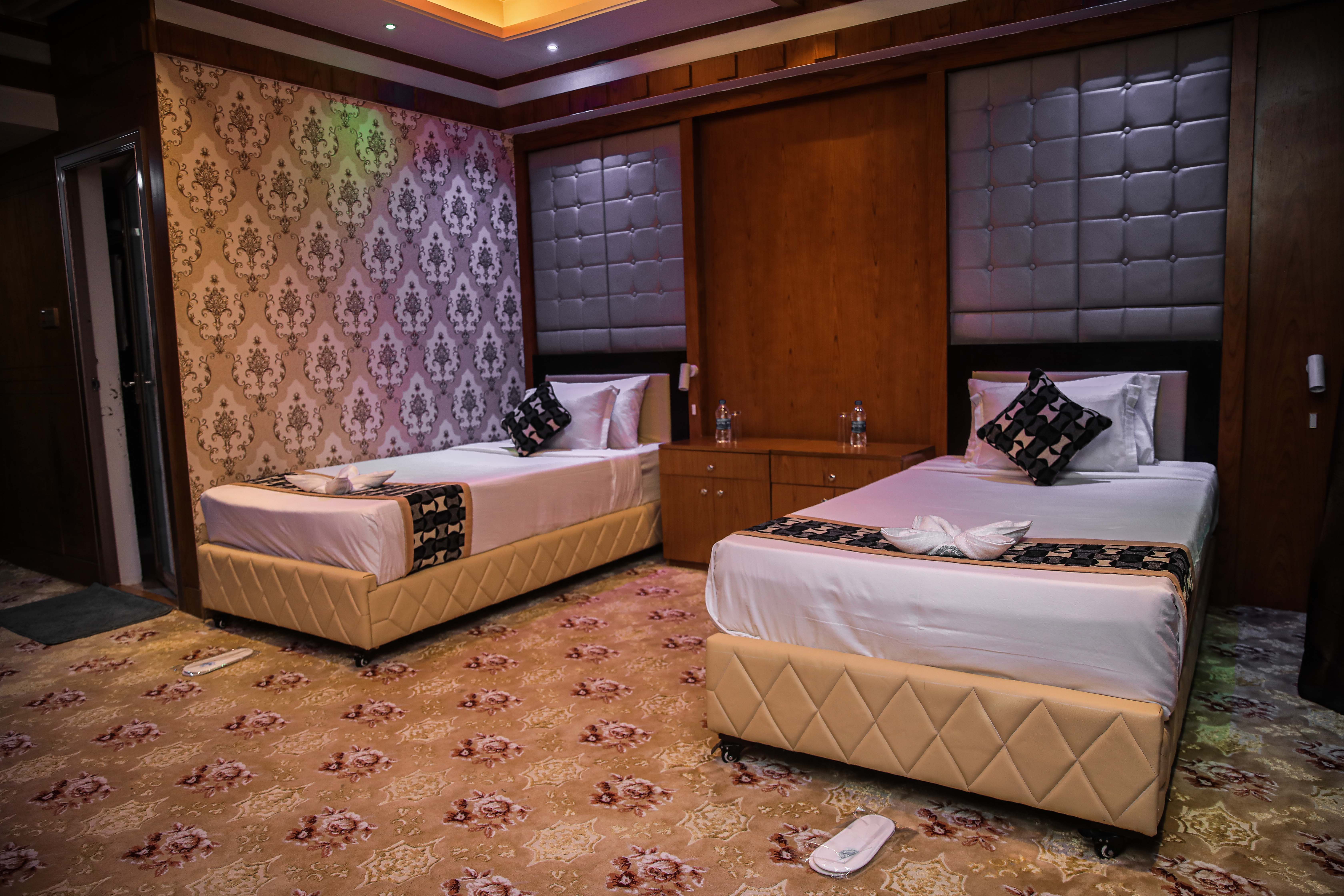 Standard Twin Bed